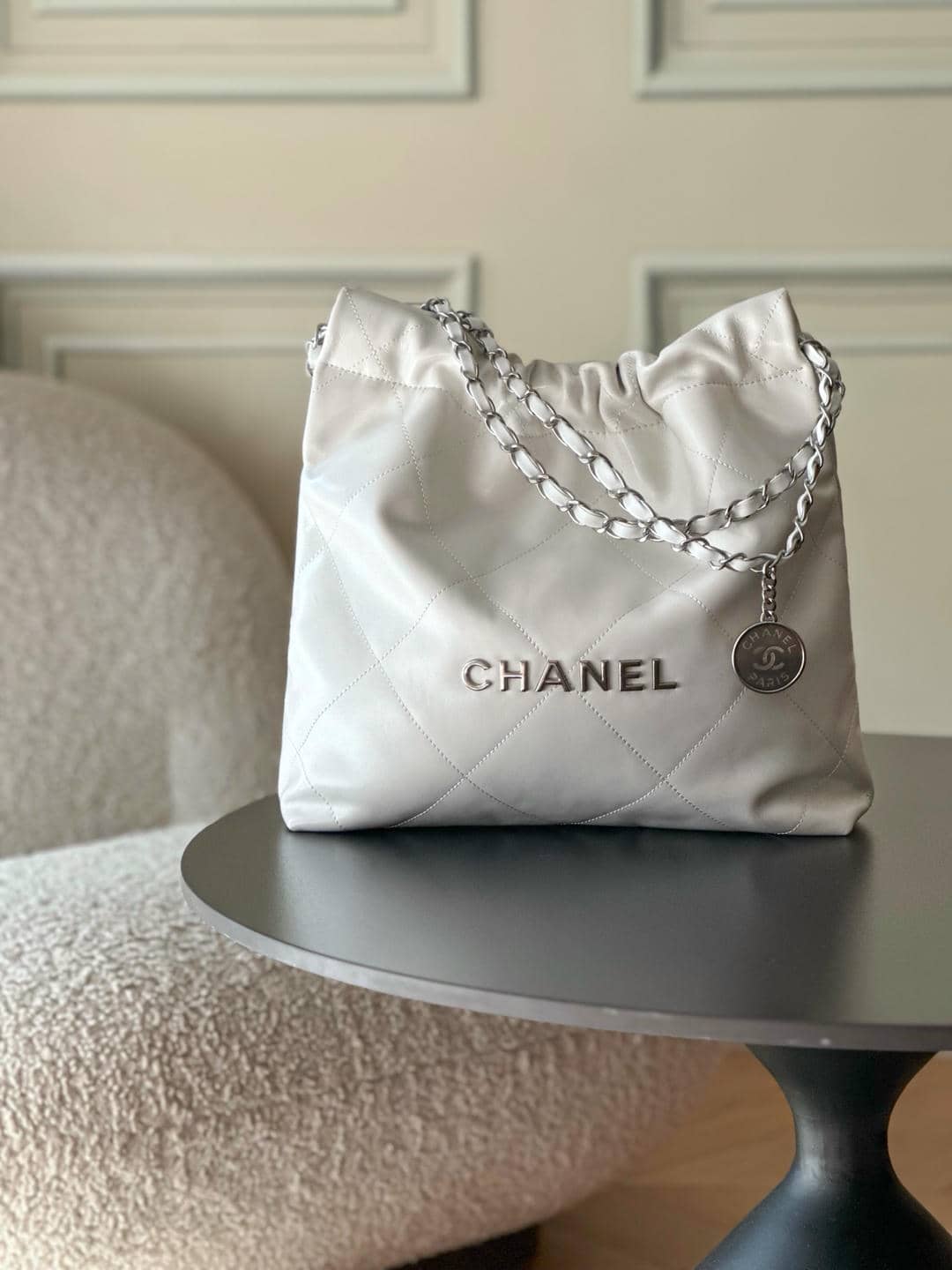 22Bag-001